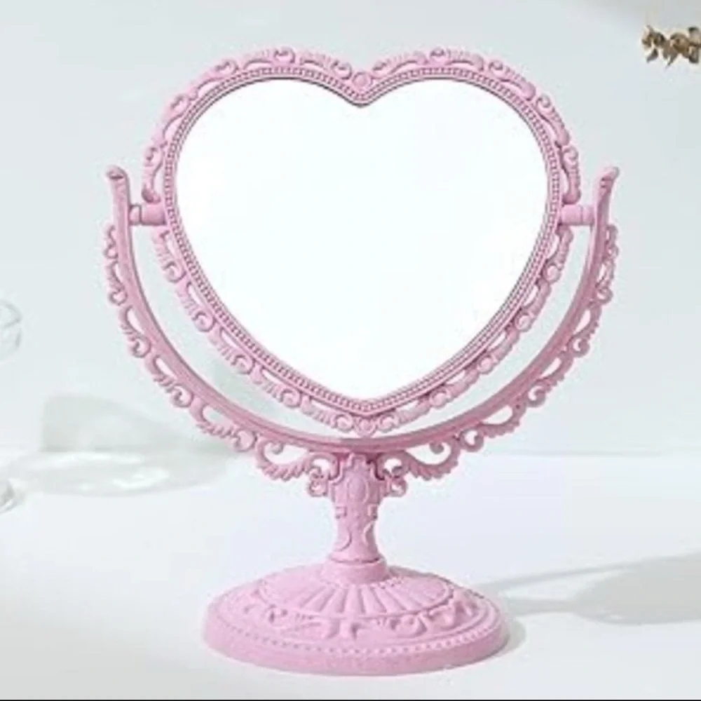 Heart-Shaped Pink Decorative Mirror
